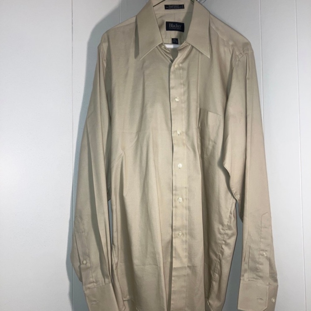 Men’s dress shirt